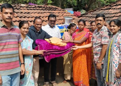 Blankets distribution with amma charitable trust members