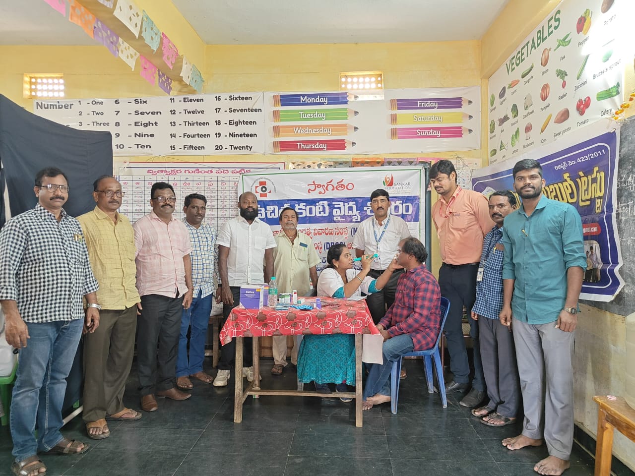 Providing Free Eye camp in anadapuram village